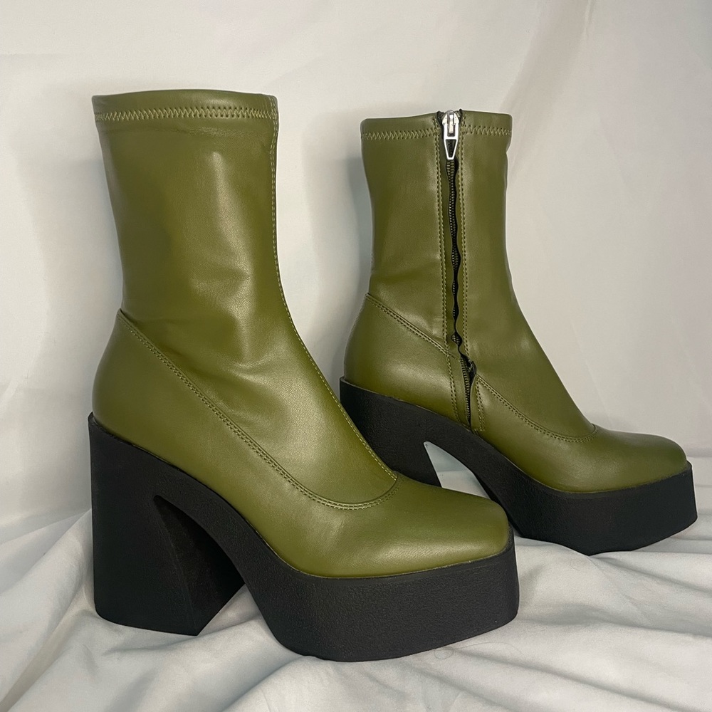 Green Platform Boots